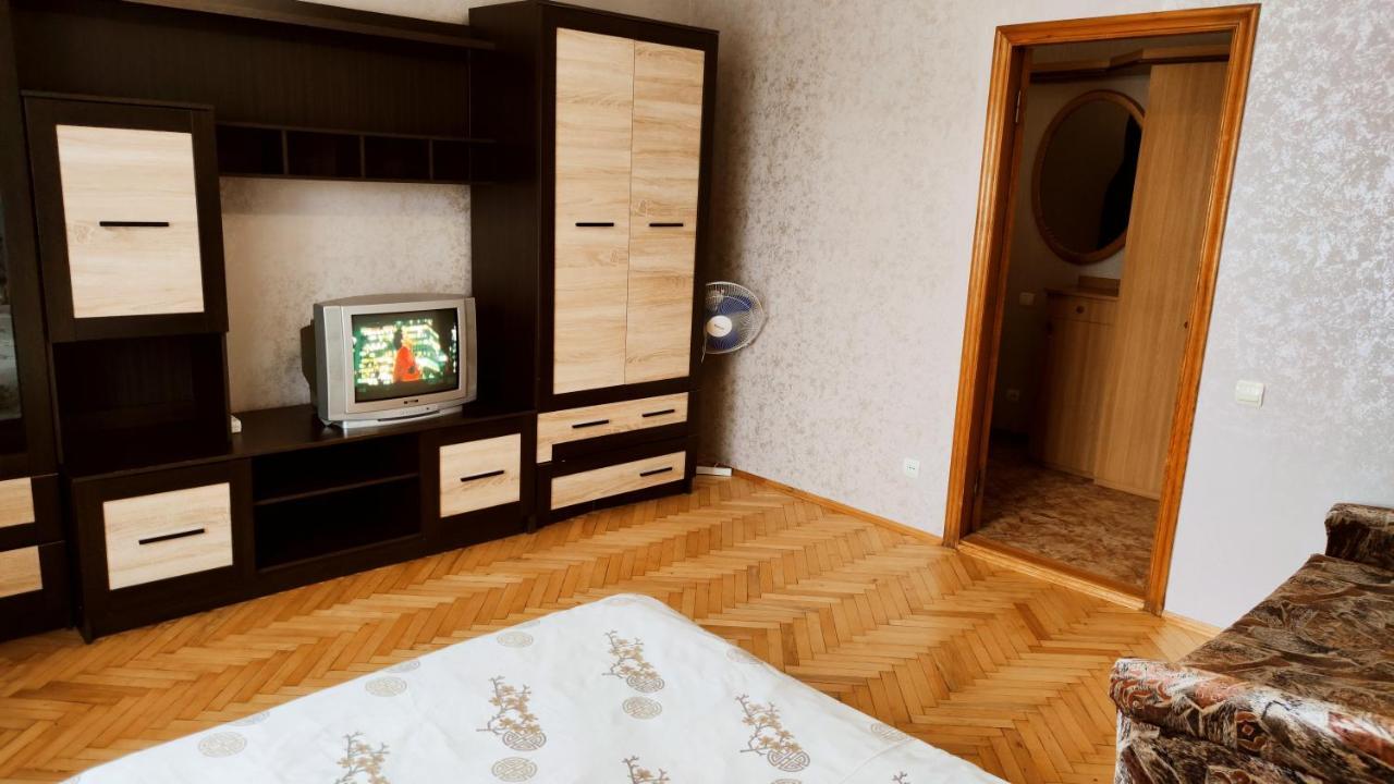 Kyivstay Vvedenska Apartment Екстер'єр фото